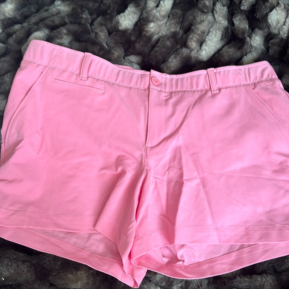 NWT under armour golf shorts size 16